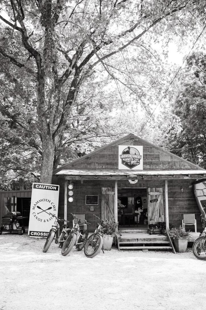 Mammoth Cave Lodge And Cabins Bagian luar foto