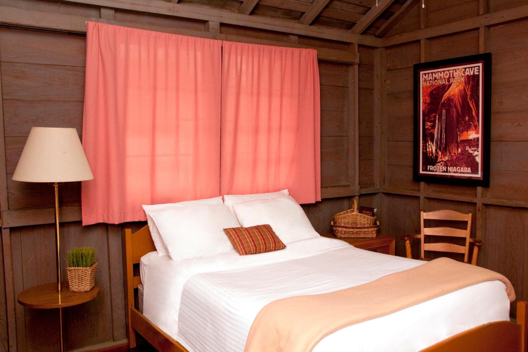 Mammoth Cave Lodge And Cabins Bagian luar foto